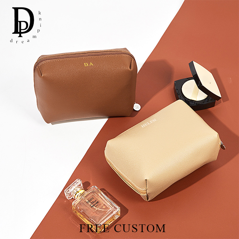 Luxury Bags Name For Women - ตัวอักษรที่กําหนดเองหรูหรา PU หนังกระเป๋าเครื่องสําอางแกะสลักชื่อขนาดใหญ่ความจุแบบพกพา Make Up กระเป๋าผู้หญิงแฟชั่นกระเป๋า