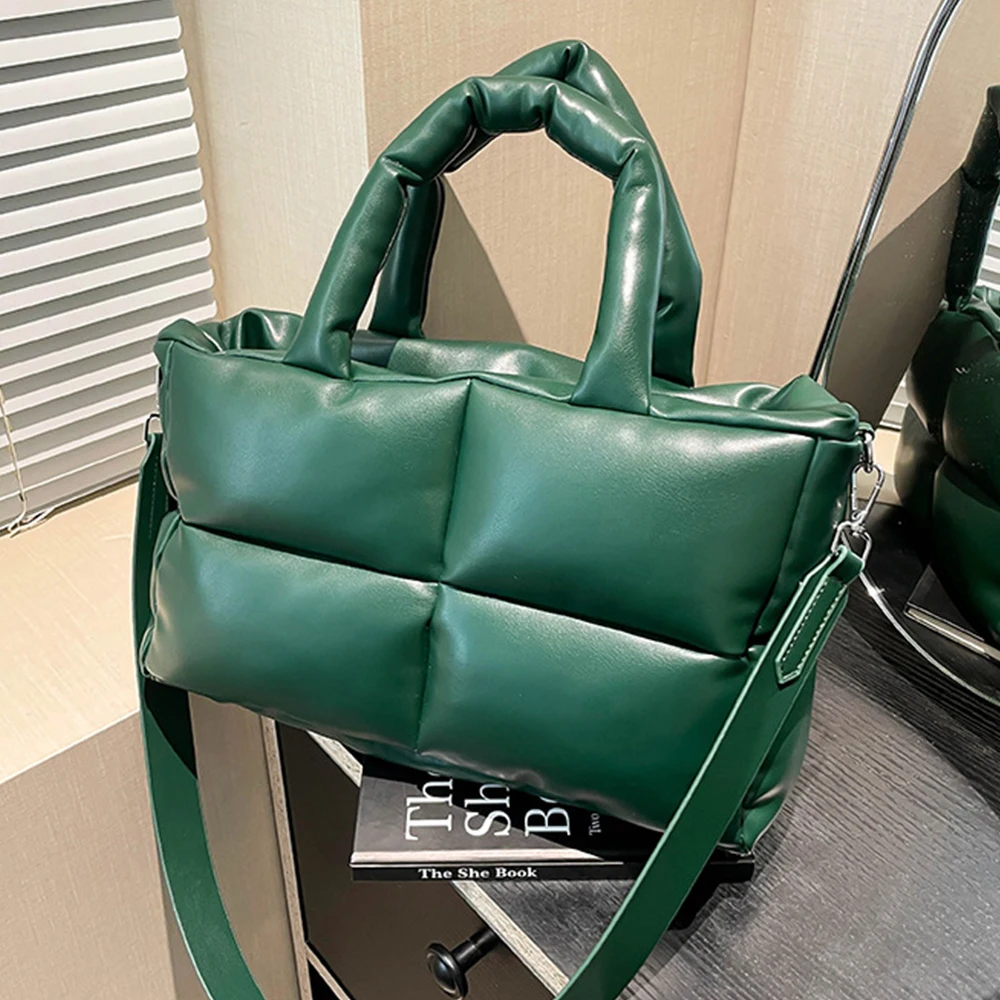 Luxury Quilted Bags - กระเป๋าโท้ทหนัง PU นุ่มหรูหราสำหรับผู้หญิง กระเป๋าถือดีไซน์เนอร์แบบเย็บติดกันบุด้วยผ้าฝ้าย กระเป๋าสะพายไหล่สำหรับฤดูหนาว กระเป๋า