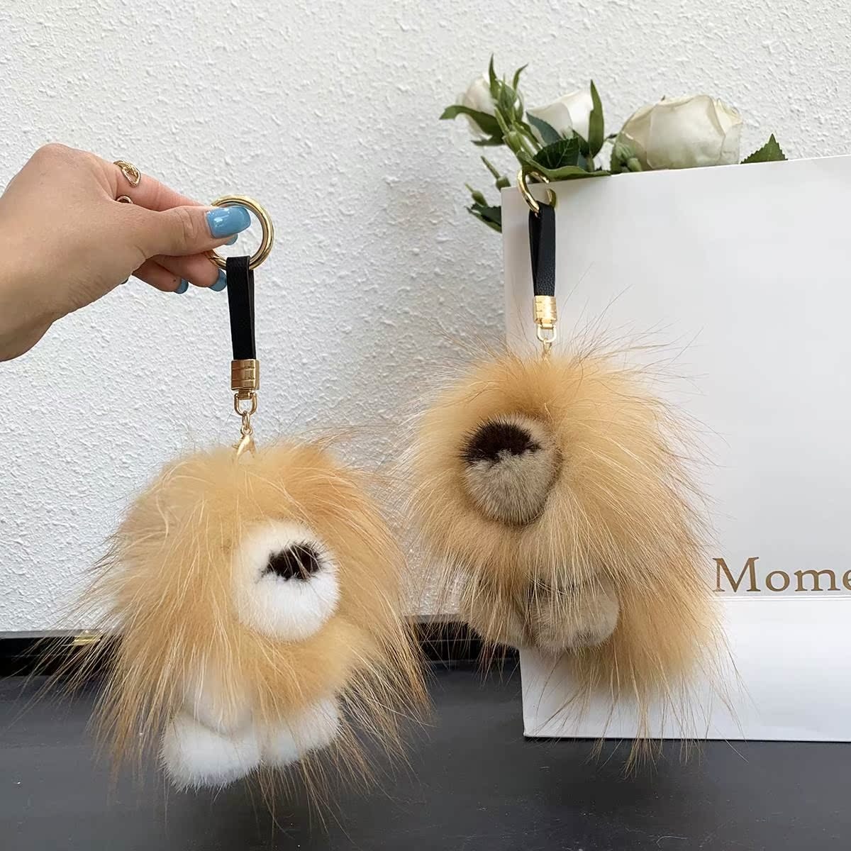 Luxury Bags For Kids - พวงกุญแจจี้รูปสิงโตขนมิงค์แท้สุดหรู น่ารัก ใช้ตกแต่งกระเป๋า รถยนต์ ของขวัญสำหรับผู้หญิง เด็กผู้หญิง