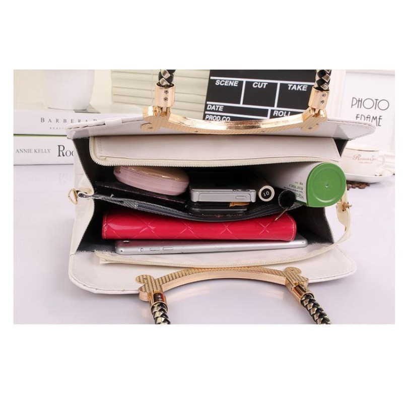 กระเป๋าถือผู้หญิงแบบมันเงา หนั - Top Handle Patent Bag บทวิจารณ์และราคา