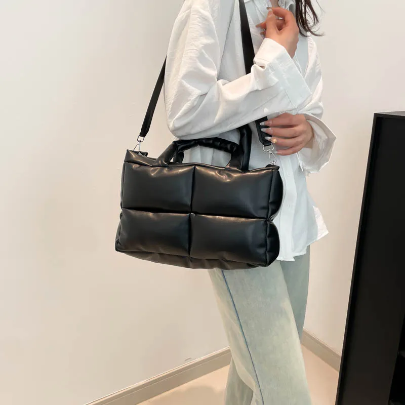 กระเป๋าโท้ทหนัง PU นุ่มหรูหราส - Luxury Quilted Bags บทวิจารณ์และราคา