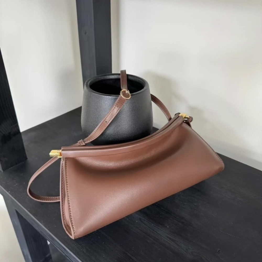 กระเป๋าสะพายไหล่ LE CLICK EAST - Luxury Bags Medium Size บทวิจารณ์และราคา