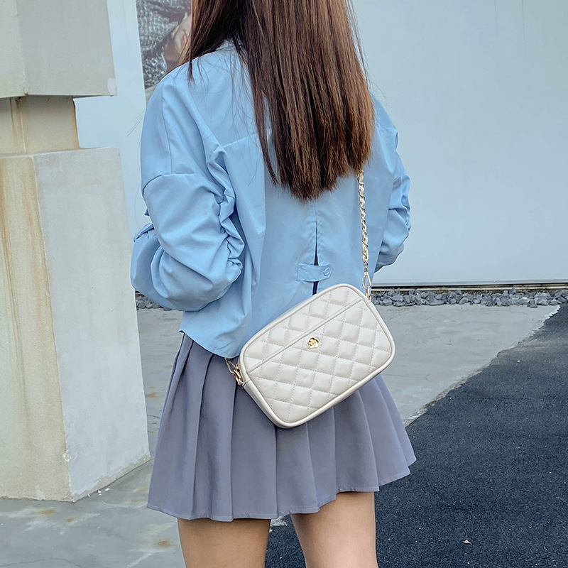 กระเป๋าถือผู้หญิงสุดฮิตปี 2026 - Chain Crossbody Quilted บทวิจารณ์และราคา