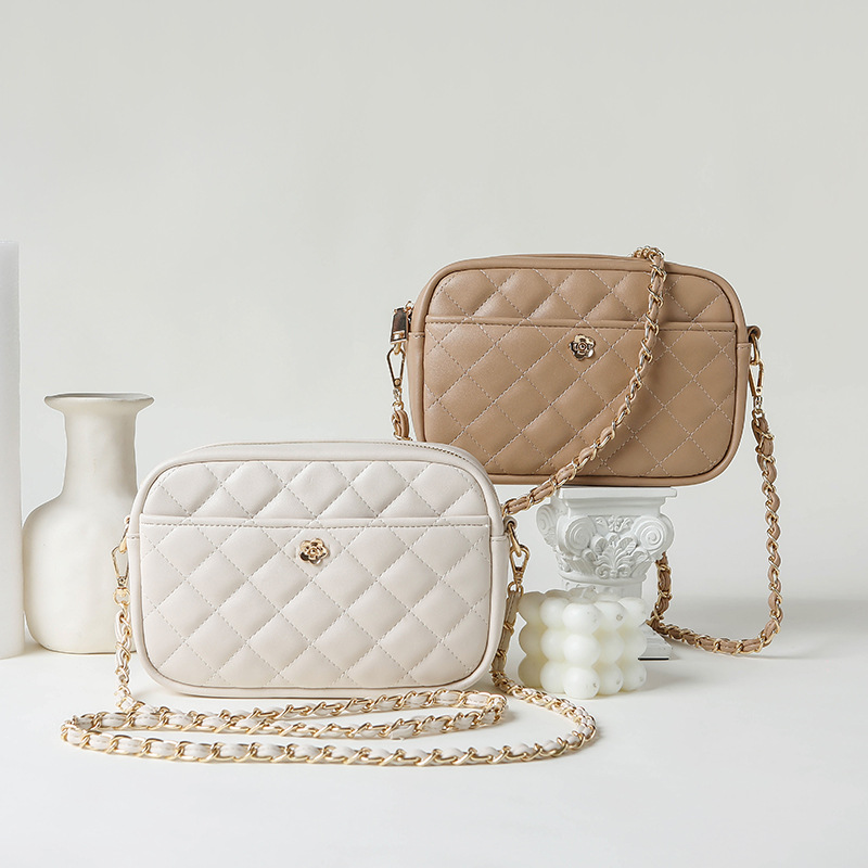 กระเป๋าถือผู้หญิงสุดฮิตปี 2026 - Chain Crossbody Quilted บทวิจารณ์และราคา